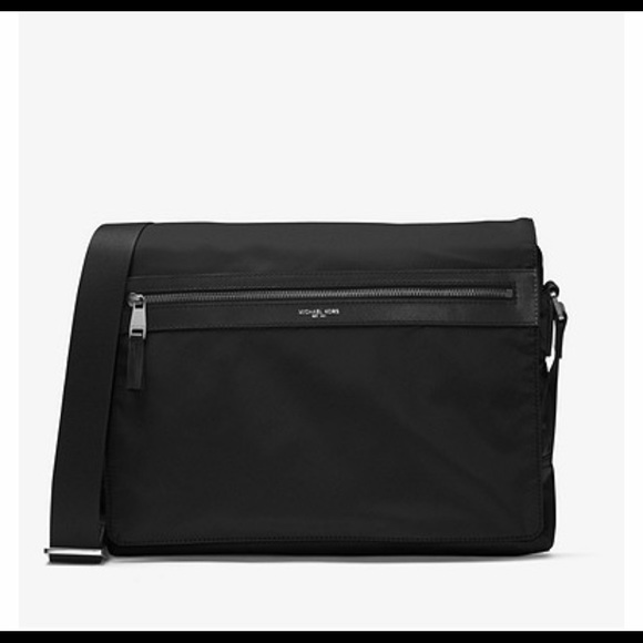🌟MICHAEL KORS🌟MENS Kent Large Nylon Messenger - Picture 2 of 13